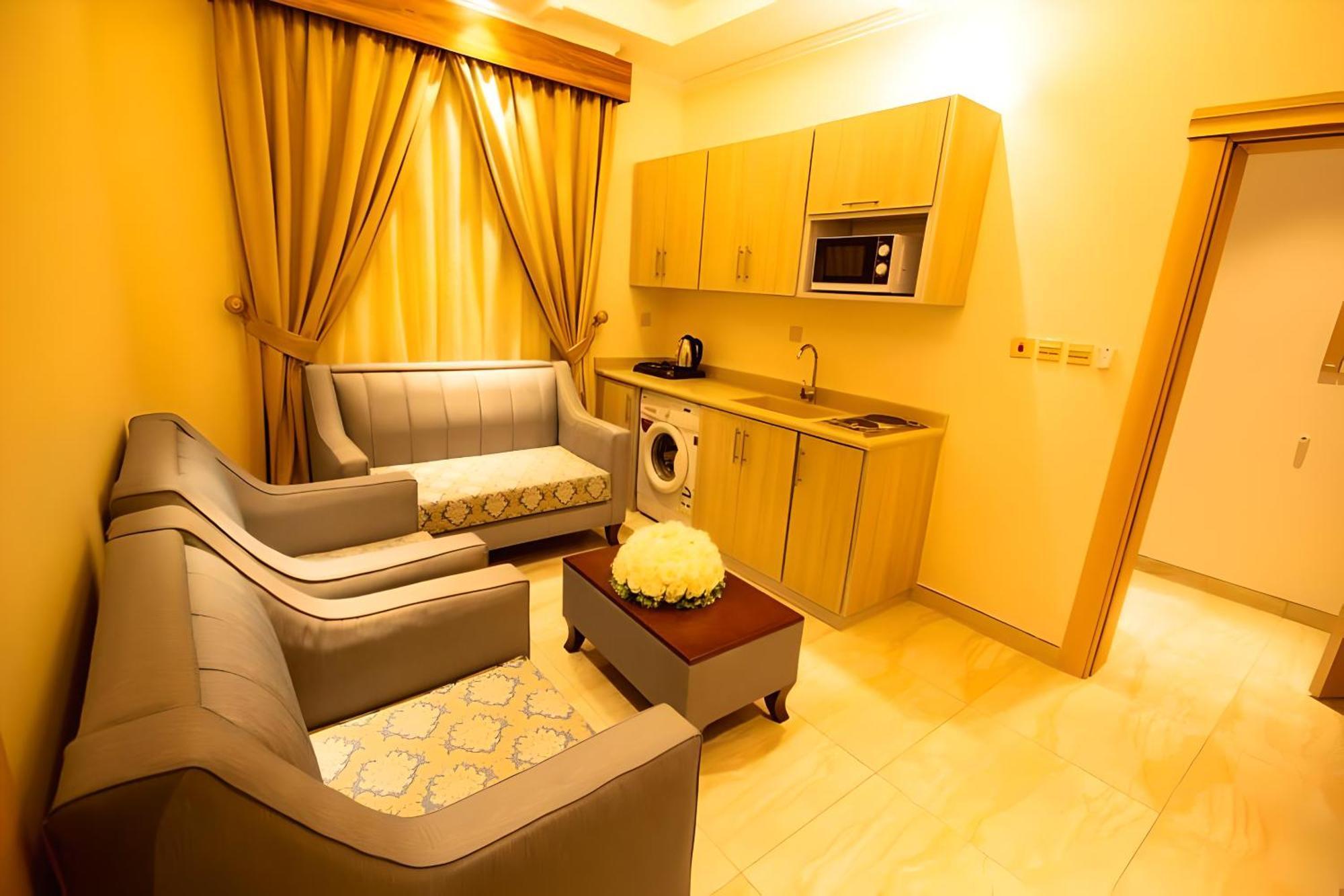 Hayat Al Rose Hotel Appartment Jeddah Exterior photo